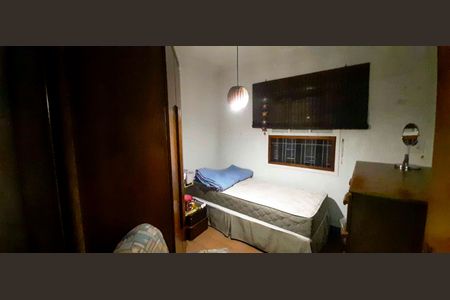 Casa à venda com 167m², 3 quartos e 2 vagasCasa 1 - Quarto 2