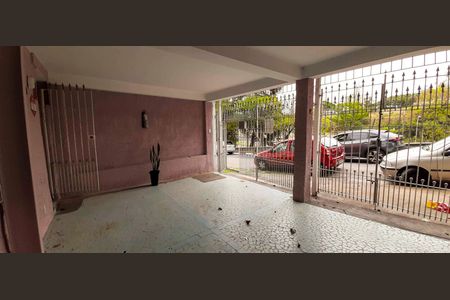 Casa à venda com 167m², 3 quartos e 2 vagasGaragem