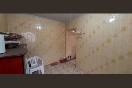 Casa à venda com 167m², 3 quartos e 2 vagasCasa 2 - Cozinha