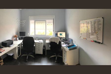 Casa à venda com 4 quartos, 300m² em Cursino, São Paulo