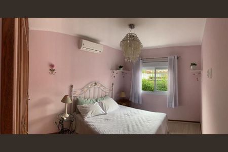 Casa à venda com 4 quartos, 300m² em Cursino, São Paulo