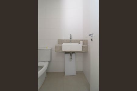 Studio à venda com 42m², 1 quarto e sem vaga Studio à venda com 42m², 1 quarto e sem vagaBanheiro Social