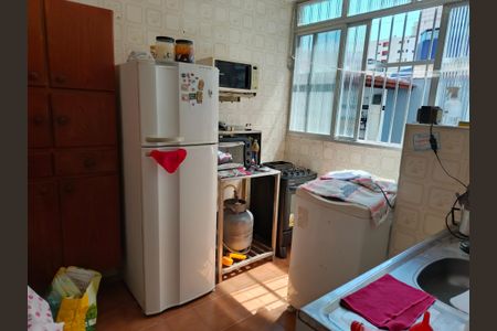 Cozinha de apartamento para alugar com 1 quarto, 40m² em Boqueirão, Praia Grande