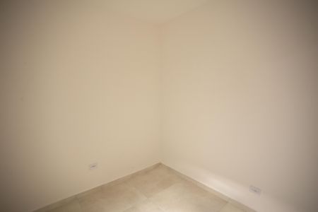 Casa à venda com 100m², 2 quartos e 2 vagasQuarto 2