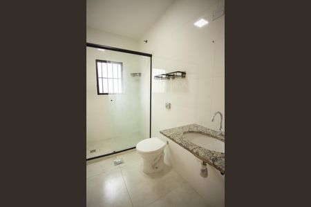 Casa à venda com 100m², 2 quartos e 2 vagasBanheiro Social