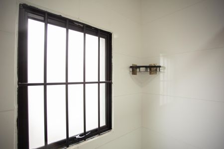 Casa à venda com 100m², 2 quartos e 2 vagasBanheiro Social