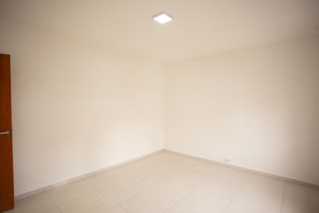 Casa à venda com 100m², 2 quartos e 2 vagasQuarto 1