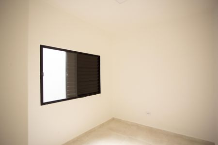 Casa à venda com 100m², 2 quartos e 2 vagasQuarto 2