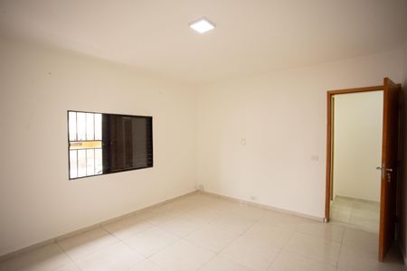 Casa à venda com 100m², 2 quartos e 2 vagasQuarto 1