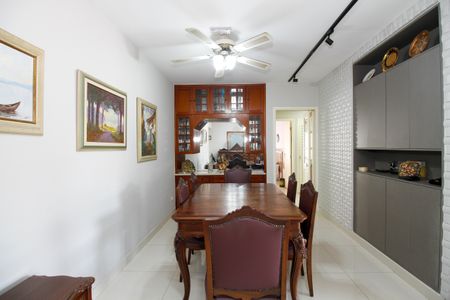 Sala  de apartamento à venda com 3 quartos, 135m² em Sumarezinho, São Paulo