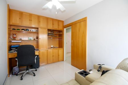 Quarto 1 de apartamento à venda com 3 quartos, 135m² em Sumarezinho, São Paulo