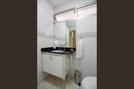 Apartamento à venda com 135m², 3 quartos e 2 vagas Apartamento à venda com 135m², 3 quartos e 2 vagasBanheiro Social