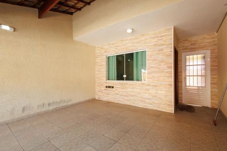 Casa para alugar com 136m², 3 quartos e 2 vagasGaragem