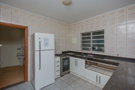 Casa para alugar com 140m², 3 quartos e 3 vagasCozinha