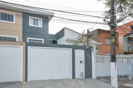 Casa para alugar com 140m², 3 quartos e 3 vagasFachada