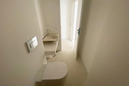 Apartamento à venda com 156m², 2 quartos e 2 vagasBanheiro da Suíte 1