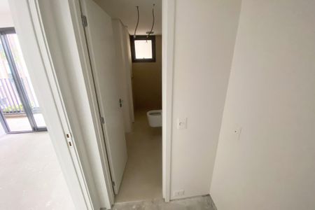 Apartamento à venda com 156m², 2 quartos e 2 vagasCloset da Suíte 1