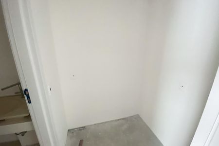 Apartamento à venda com 156m², 2 quartos e 2 vagasCloset da Suíte 1