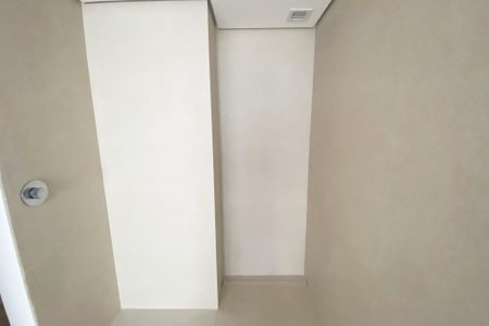 Apartamento à venda com 156m², 2 quartos e 2 vagasBanheiro da Suíte 2