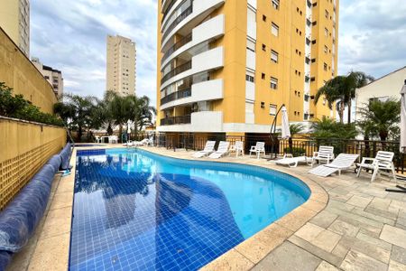 Apartamento à venda com 106m², 3 quartos e 3 vagasÁrea comum - Piscina