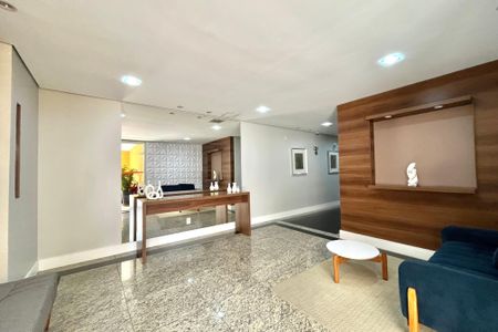 Apartamento à venda com 106m², 3 quartos e 3 vagasHall social