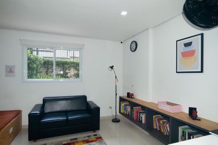 Apartamento à venda com 37m², 1 quarto e 1 vagaÁrea comum