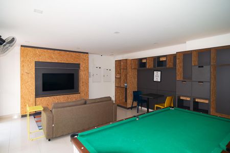 Apartamento à venda com 37m², 1 quarto e 1 vagaÁrea comum