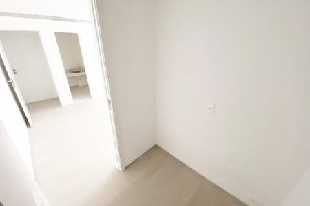 Apartamento à venda com 261m², 3 quartos e 2 vagasCloset da Suíte 1