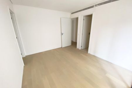Apartamento à venda com 261m², 3 quartos e 2 vagasSuíte 1