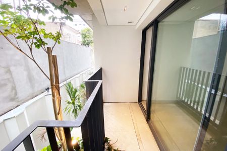 Apartamento à venda com 261m², 3 quartos e 2 vagasVaranda da Suíte 1