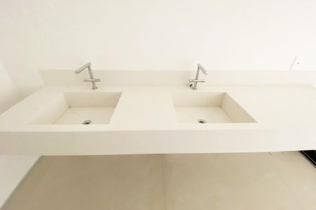 Apartamento à venda com 261m², 3 quartos e 2 vagasBanheiro da Suíte 3