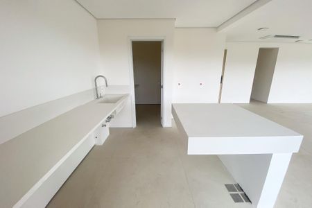 Apartamento à venda com 163m², 2 quartos e 2 vagasCozinha