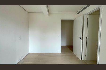 Apartamento à venda com 316m², 4 quartos e 2 vagasSuíte 2