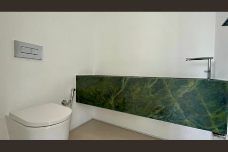 Apartamento à venda com 316m², 4 quartos e 2 vagasLavabo