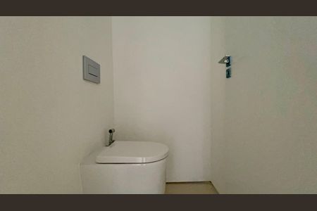Apartamento à venda com 316m², 4 quartos e 2 vagasBanheiro da Suíte 4