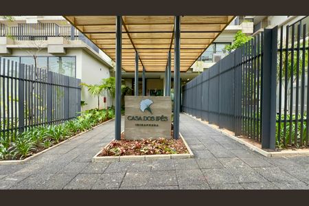 Apartamento à venda com 316m², 4 quartos e 2 vagasEntrada