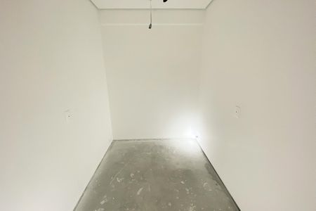 Apartamento à venda com 157m², 2 quartos e 2 vagasCloset Suíte 2