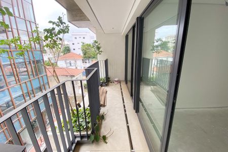 Apartamento à venda com 157m², 2 quartos e 2 vagasVaranda Suíte 2
