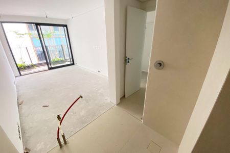 Apartamento à venda com 157m², 2 quartos e 2 vagasBanheiro Suíte 2