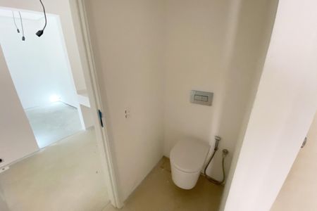 Apartamento à venda com 157m², 2 quartos e 2 vagasBanheiro Suíte 2