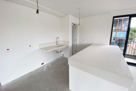 Apartamento à venda com 157m², 2 quartos e 2 vagasCozinha