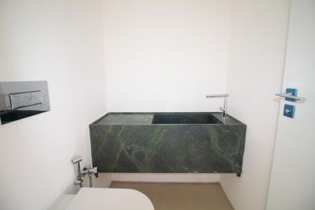 Apartamento à venda com 156m², 1 quarto e 2 vagas Apartamento à venda com 156m², 1 quarto e 2 vagasLavabo