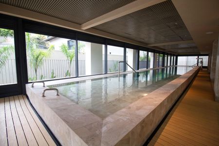 Apartamento à venda com 156m², 1 quarto e 2 vagas Apartamento à venda com 156m², 1 quarto e 2 vagasÁrea comum