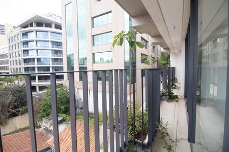 Apartamento à venda com 156m², 1 quarto e 2 vagas Apartamento à venda com 156m², 1 quarto e 2 vagasVaranda da Sala