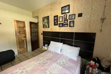 Apartamento à venda com 140m², 3 quartos e 2 vagasSuíte