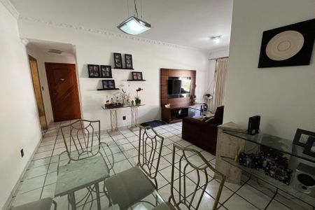 Apartamento à venda com 140m², 3 quartos e 2 vagasSala