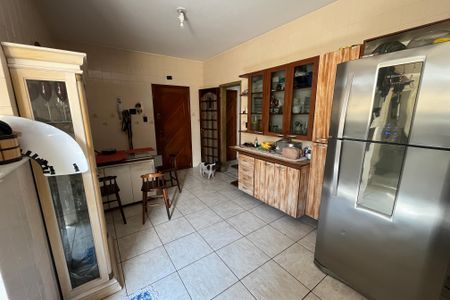 Apartamento à venda com 140m², 3 quartos e 2 vagasCozinha