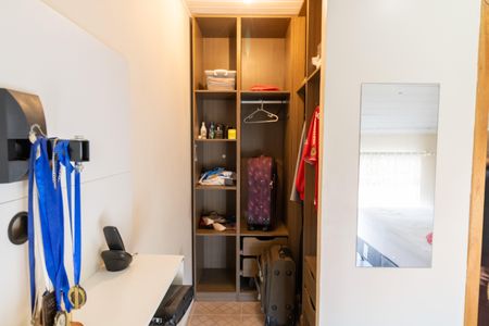 Casa de condomínio à venda com 124m², 4 quartos e 1 vaga Casa de condomínio à venda com 124m², 4 quartos e 1 vagaQuarto 4