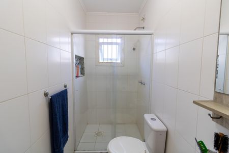 Casa de condomínio à venda com 124m², 4 quartos e 1 vaga Casa de condomínio à venda com 124m², 4 quartos e 1 vagaBanheiro