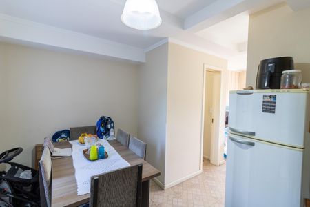 Casa de condomínio à venda com 124m², 4 quartos e 1 vaga Casa de condomínio à venda com 124m², 4 quartos e 1 vagaCozinha